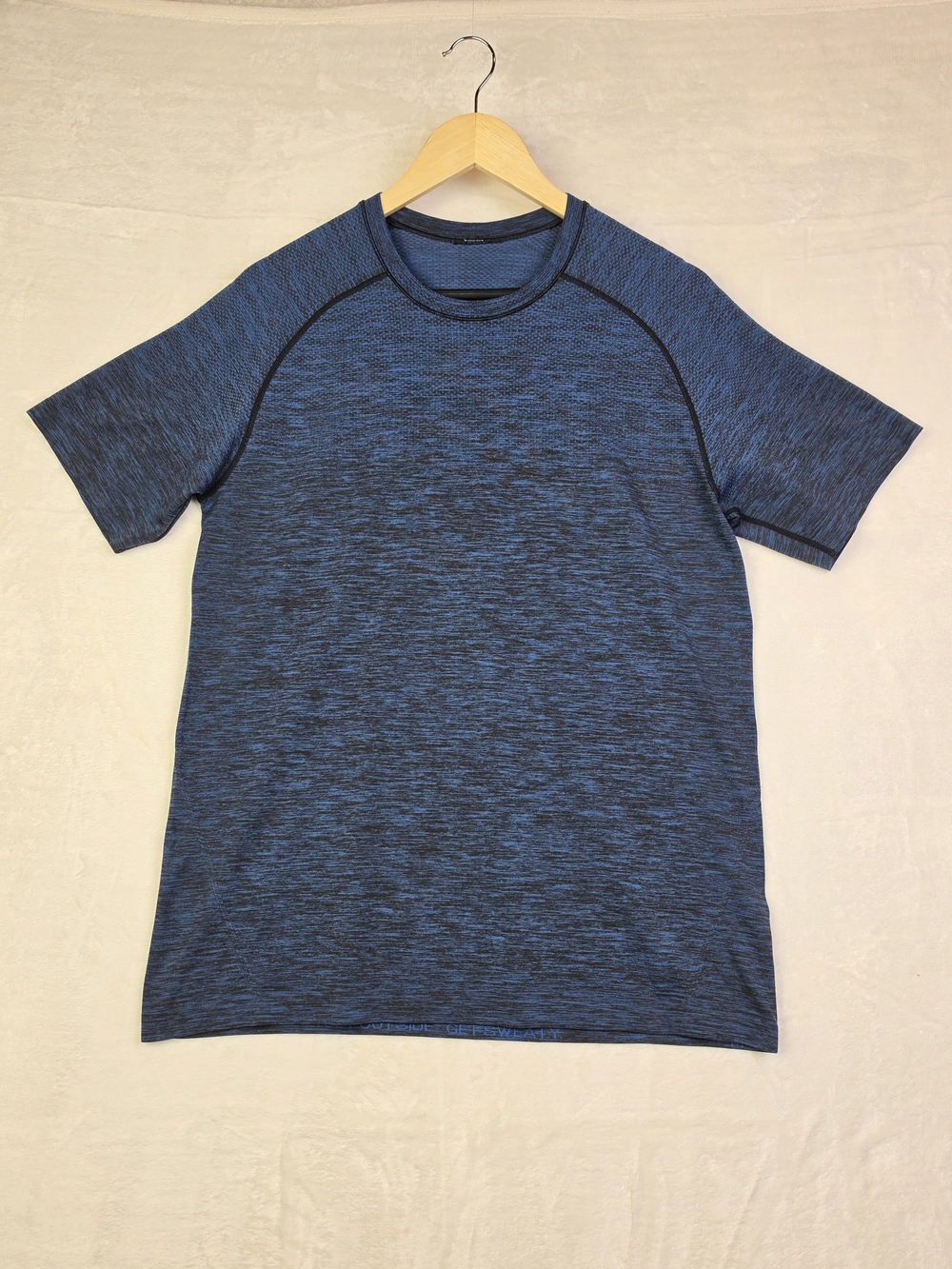 Lululemon Metal Vent Tech Shirt Mens Medium Short Sleeve Blue Black Performance